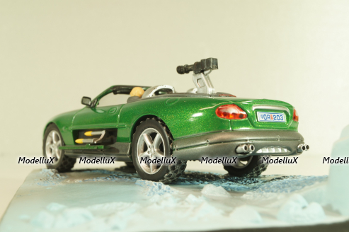 Jaguar XKR from movie "Die another day" 2002, green, James Bond Modellauto Collection №6, Altaya 1:43