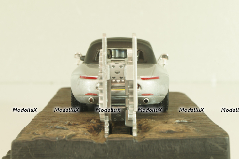 BMW Z8 from movie "The world is not enough" 1999, silver, James Bond Modellauto Collection №4 , Altaya 1:43