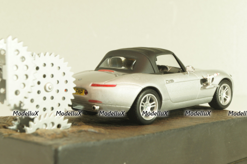BMW Z8 from movie "The world is not enough" 1999, silver, James Bond Modellauto Collection №4 , Altaya 1:43