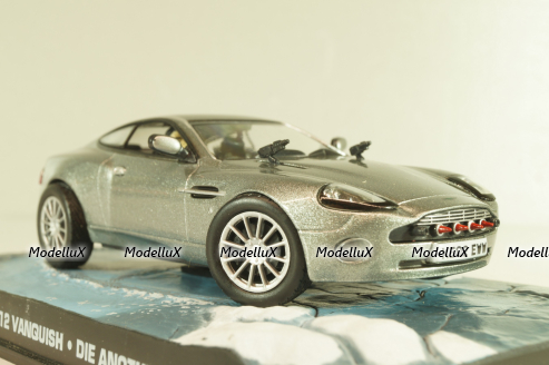 Aston Martin V12 Vanquish from movie "Die another day" 2002, silver, James Bond Modellauto Collection №2, Altaya 1:43