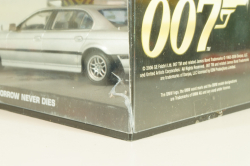 BMW 750iL (E38) from movie "Tomorrow never dies" 1997, silver, James Bond Modellauto Collection #15, Altaya 1:43