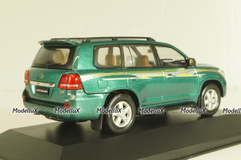 Toyota Land Cruiser 200 VRX V8 2010, green, JC232C, J-Collection 1:43 №1