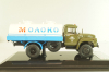 АЦПТ-4,1 автомобиль-цистерна "Молоко"  на шасси Зил-130 1986 г., хаки/берый, 113019, DiP Models 1:43