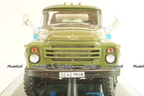 АЦПТ-4,1 автомобиль-цистерна "Молоко"  на шасси Зил-130 1986 г., хаки/берый, 113019, DiP Models 1:43