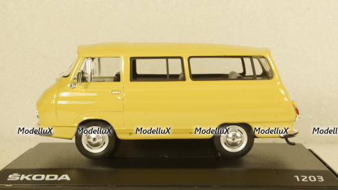 Skoda 1203 Mikrobus beige, Abrex 1:43
