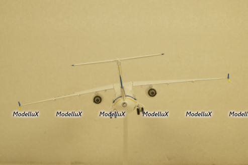 АН-158 Air Ukraine Be brave like Volnovakha Антонов, Herpa 1:200