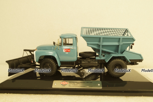 ПР-130 пескоразбрасыватель на шасси Зил-130 1968г, голубой, 113023, DiP Models 1:43