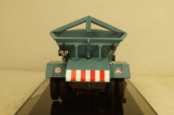 ПР-130 пескоразбрасыватель на шасси Зил-130 1968г, голубой, 113023, DiP Models 1:43
