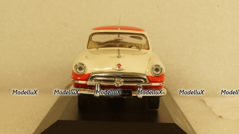 Газ 21 Волга 1956г, IST013 1:43