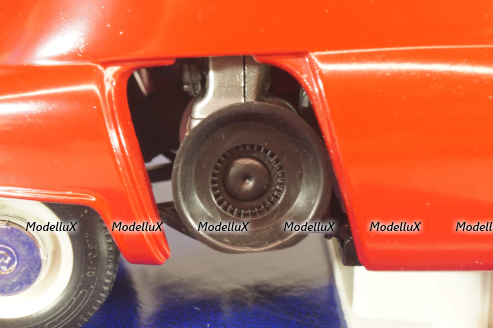 BMW Isetta 250 1955, red, 08912, Revell 1:18