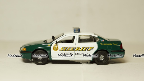BMW 3rd E36 Touring 1995 red, MCG18154, MCG 1:18