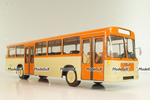 MAN SL 200, Mainz 1973, orange/white, VT-45.5, Vector Models 1:43