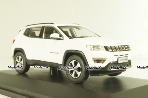 Jeep Compass 2018, white, dealer edition 1:43 Уценка!