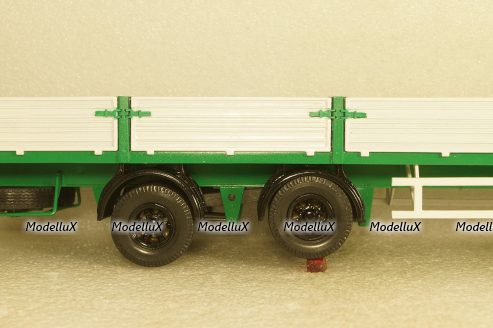 МАЗ-938660-026 полуприцеп, Viko Models 1:43