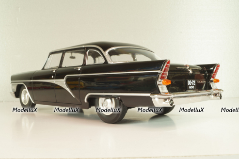 Газ-13 Чайка 1959 black, T9-1800250, Triple9 1:18