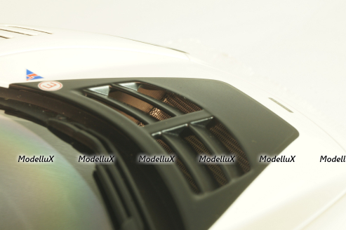 McLaren 650S GT3 2017 white/black, 81640, AutoArt 1:18