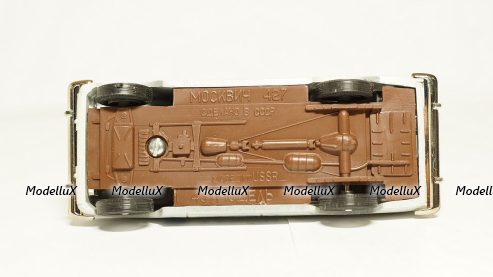 Volkswagen Touareg, Herpa 1:43