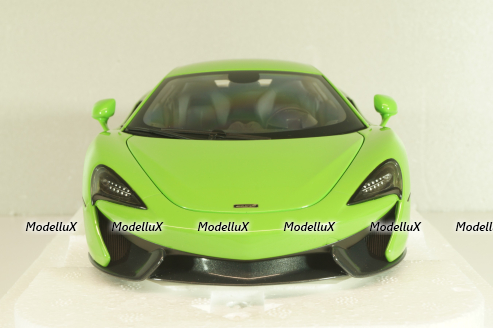 McLaren 570S Coupe 2016 lightgreen, 76042, AutoArt 1:18