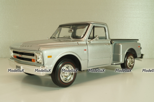 Chevrolet C10 Stepside (pickup) 1968, silver, AW324, Autoworld 1:18