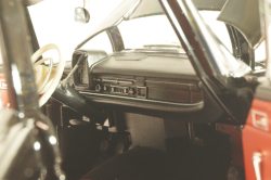 Mercedes-Benz 200 Universal (W110) B II 1966б black L.E, 500 pcs., 183708, Norev 1:18