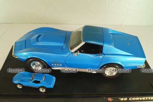 Chevrolet Corvette Stingrey (C3) 1968, Hall of Fame, blue, 047332, Hot Wheels 1:18/1:64 Set