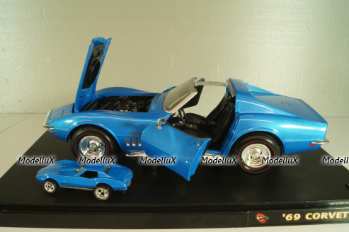 Chevrolet Corvette Stingrey (C3) 1968, Hall of Fame, blue, 047332, Hot Wheels 1:18/1:64 Set