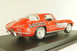 Chevrolet Corvette Stingray (C2) "Captain America" 1965, red, 36002, Maisto 1:18