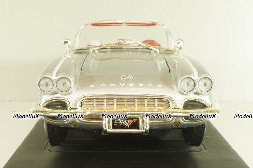 Chevrolet Corvette (C1) Convertible 1962, silver, 36833, ERTL 1:18 Уценка!
