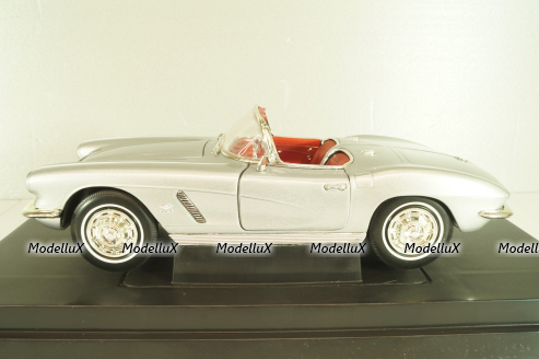 Chevrolet Corvette (C1) Convertible 1962, silver, 36833, ERTL 1:18 Уценка!