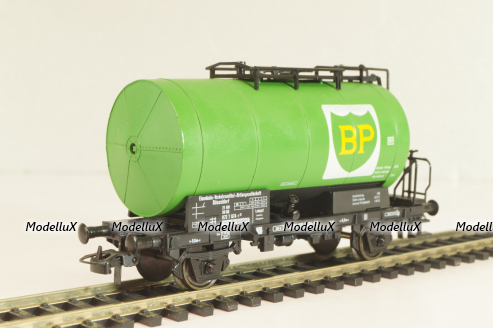 Вагон цистерна "BP" (number 072 7 874-1), 2-х осный DB, Epoche IV (1965 - 1990), зеленый, 4336D, Roco 1:87 (HO)