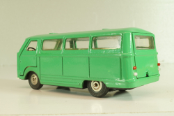 Раф-977 Латвия, зеленый, раннй, з-д Арсенал, г. Ленинград 1:43
