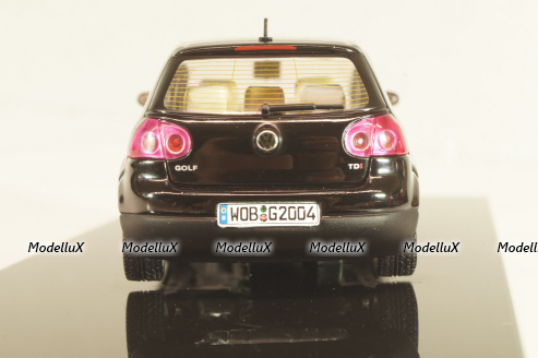 Volkswagen Golf V 5-doors 2003, black, 59771, AutoArt 1:43