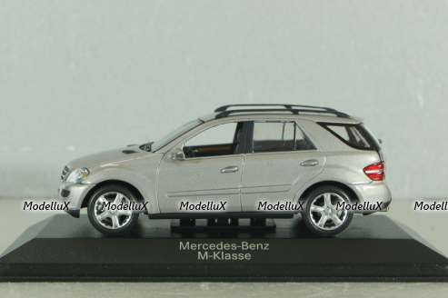 Mercedes-Benz ML 350  (W164) 2005, silver, Minichamps 1:43