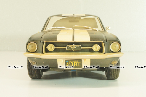 Ford Mustang 1967 from movie CREED II, black, 13626, Greenlight 1:18 Уценка!