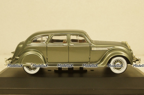 Chrysler Airflow Sedan 1936, MUS033, IXO Museum 1:43