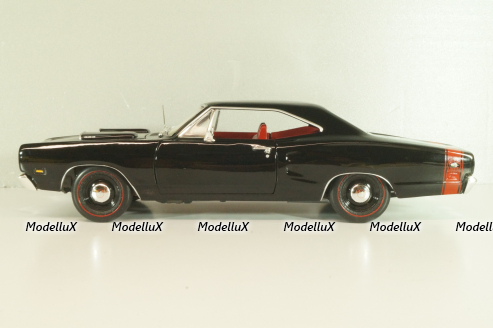 Dodge Coronet Super Bee 1969, black, AMM1347, AutoWorld 1:18