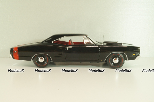 Dodge Coronet Super Bee 1969, black, AMM1347, AutoWorld 1:18