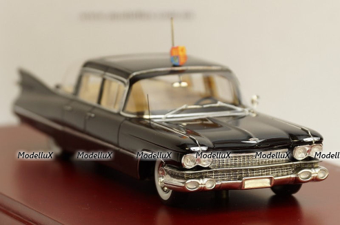 Renault VI JP 11 Piattaforma aerea, Pompieri Italy collection #37 1:43