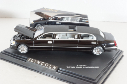Lincoln Town Car Limousine 2000, black, 36311, Sun Star 1:43