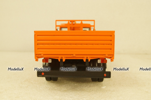 Камаз-53205 бортовой, оранжевый, Modellux 1:43
