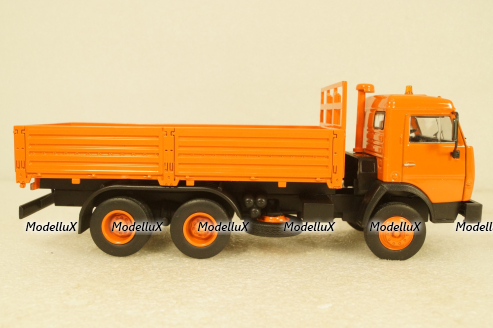 Камаз-53205 бортовой, оранжевый, Modellux 1:43
