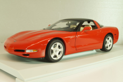 Chevrolet Corvette (C5) Coupe 1999, red, 21001, UT Models 1:18