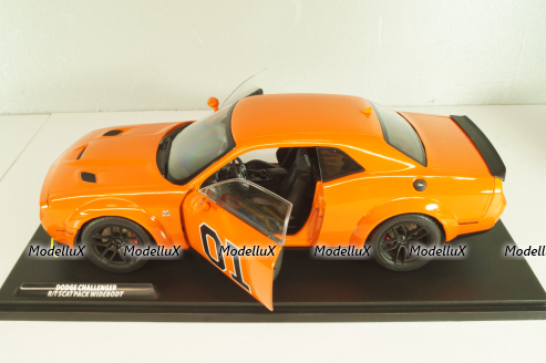 Dodge Challenger RT Tribute Dukes of Hazzard (movie) 2023 orange, 1805713, Solido 1:18