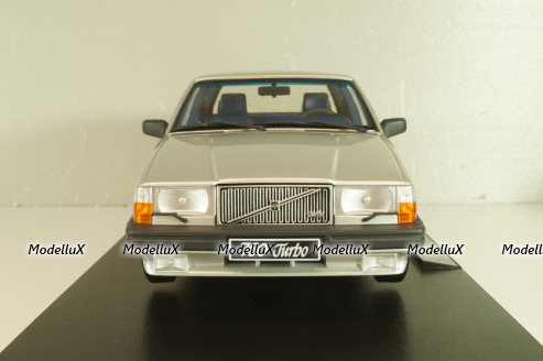 Volvo 760 1985, silver, T9-1800535, Triple-9 1:18