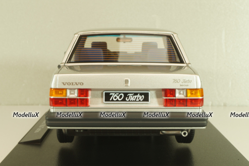 Volvo 760 1985, silver, T9-1800535, Triple-9 1:18