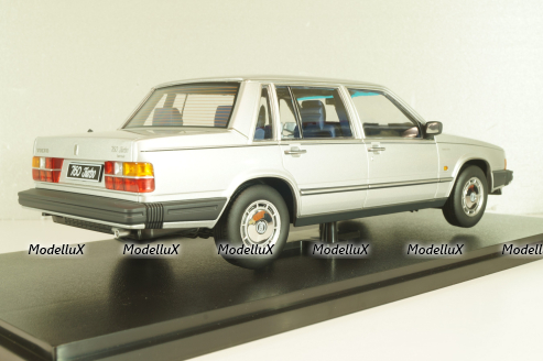 Volvo 760 1985, silver, T9-1800535, Triple-9 1:18
