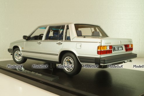 Volvo 760 1985, silver, T9-1800535, Triple-9 1:18