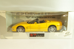Chevrolet Corvette (C5) Convertible 2000, yellow, 21045, UT Models 1:18