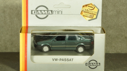 Duesenburg, black/green 1934, 18110bk, Signature Models 1:18