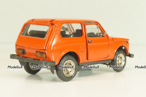 Ваз-2121 Лада Нива, март 1995г., красная, Тантал/Радон 1:43